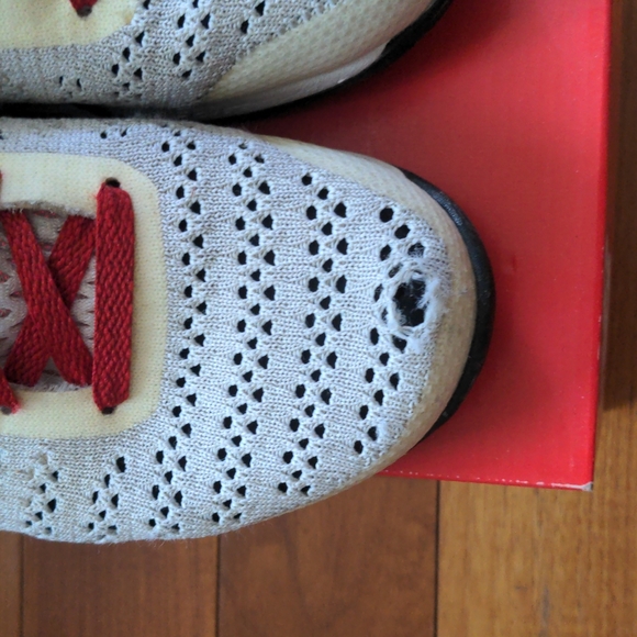 New balance men's size 8 2E minimus prevail - Picture 3 of 10